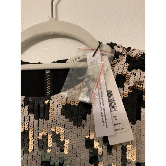 ALICE + OLIVIA NAT LEOPARD PRINT BODYCON SEQUIN DRESS 0 - Picture 7 of 13